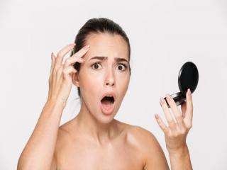 صاف کردن خطوط روی پوست صورت